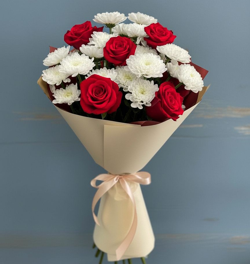 Букет романтическая гармония в Тучково Букет цветов из: Розы и Хризантемы в Тучково