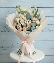Букет цветов из:  Розы и Лизиантусы в Тучково