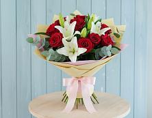 Букет цветов из:  Лилии и Розы в Тучково