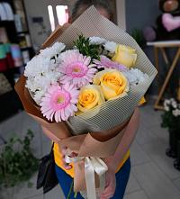 Букет цветов из:  Герберы, Розы и Хризантемы в Тучково