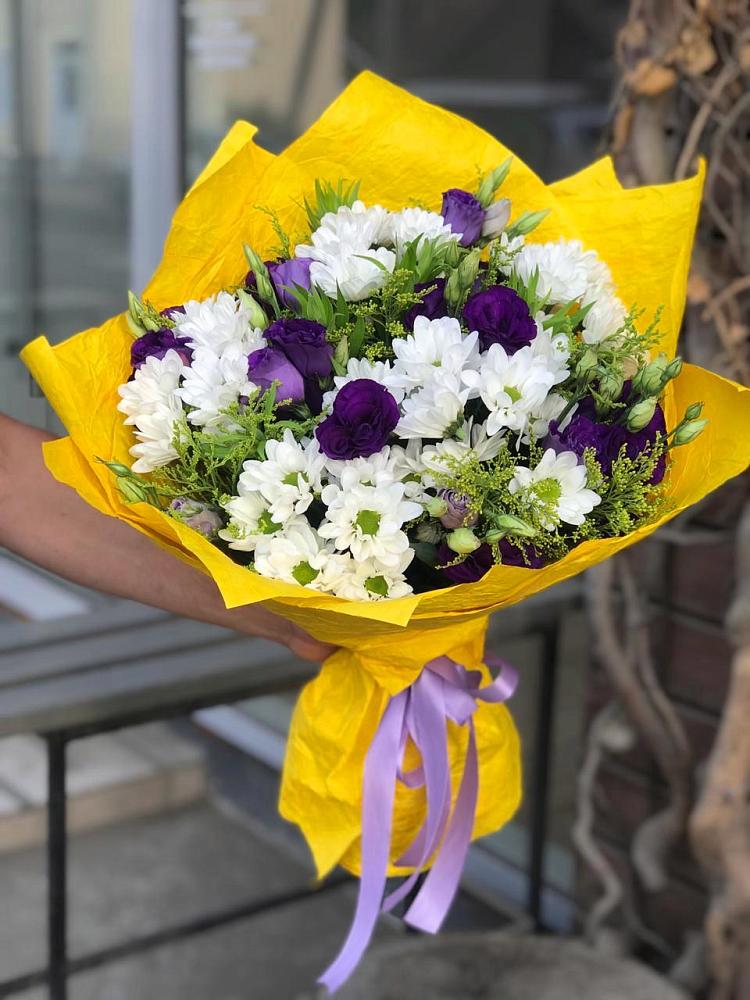 Букет цветов из: Ирисы, Хризантемы и Ромашки в Тучково