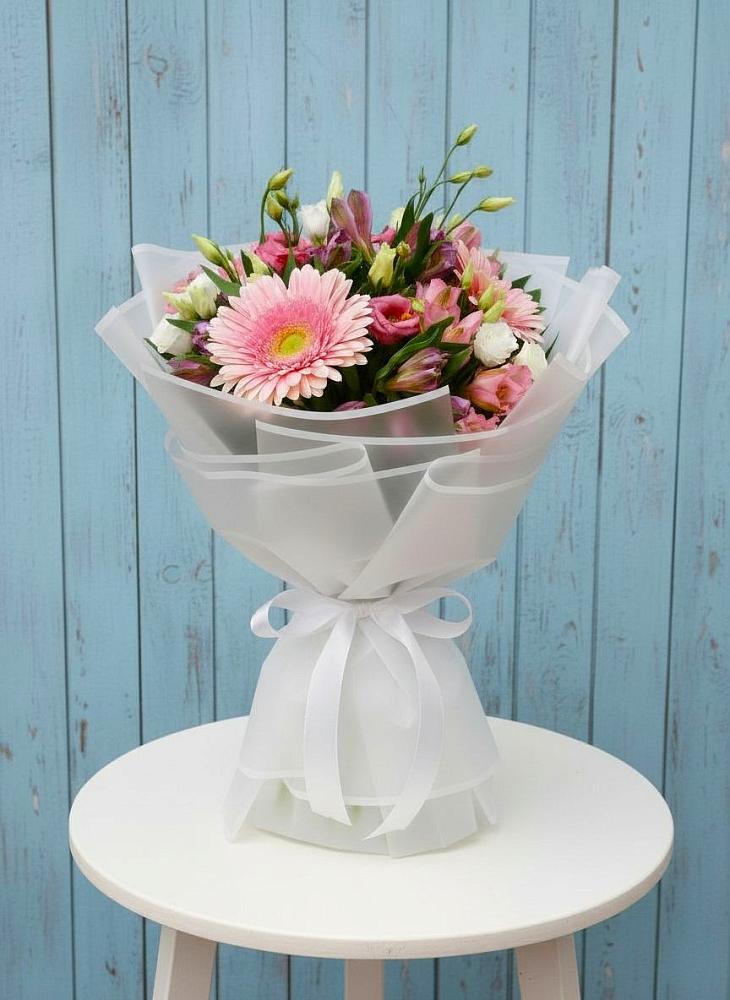 Букет цветов из: Герберы, Альстромерии и Лизиантусы в Тучково