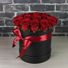 Цветочная композиция из Розы в шляпной коробке в Тучково