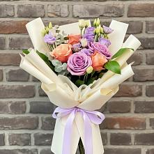 Букет цветов из:  Лизиантусы и Розы #REPLACE_PRED# Тучково