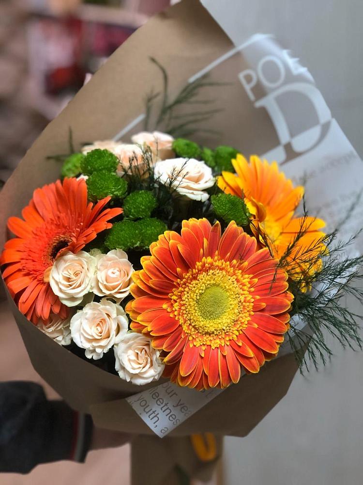 Букет цветов из: Герберы, Хризантемы и Розы в Тучково