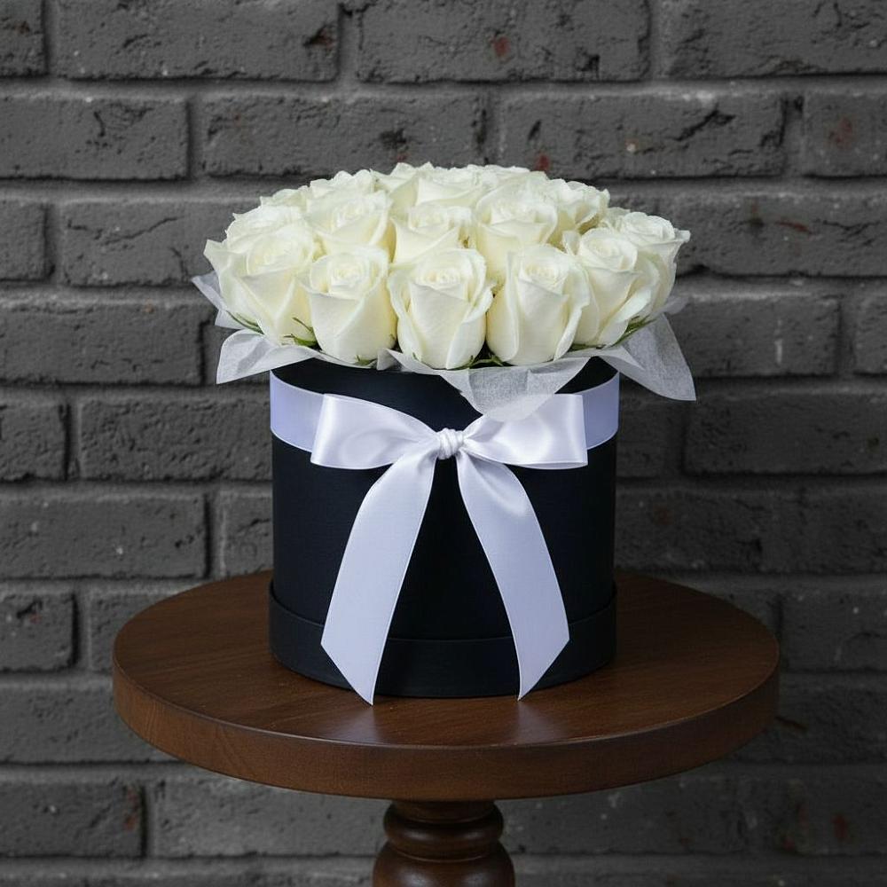 Композиция воздушная нежность в Тучково Цветочная композиция из Розы в шляпной коробке в Тучково