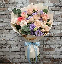 Букет Феерия в Тучково Букет цветов из:  Розы, Лизиантусы и Гвоздики в Тучково