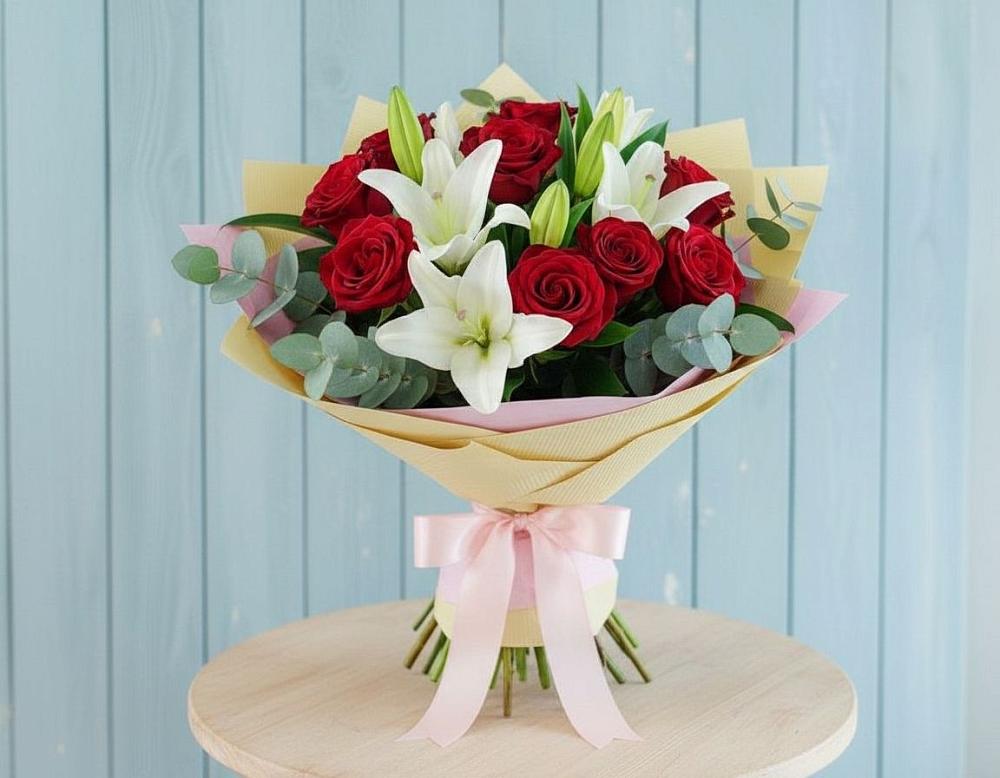Букет цветов из: Лилии и Розы в Тучково
